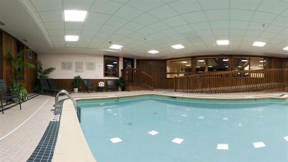 Country Inn & Suites By Radisson, Mishawaka, In South Bend Bagian luar foto